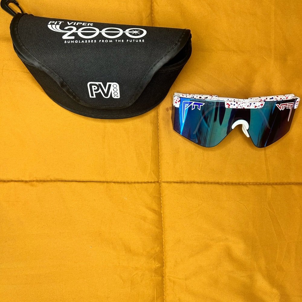 Pit viper “USA”